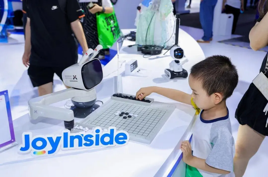 從高情商機(jī)器人到開源Agent，解密京東JoyAI背后最強(qiáng)場(chǎng)景王牌