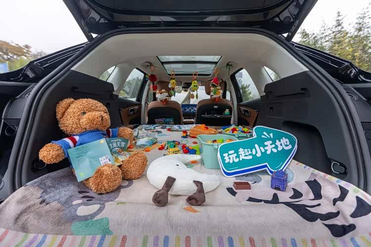 奇瑞第五代瑞虎8雙版本同步預售 定義新燃油電感SUV價值新高度