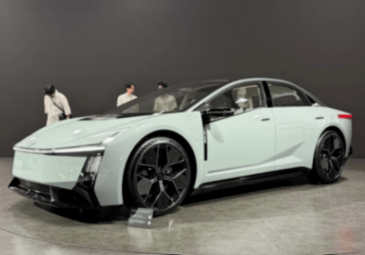 豐田卡羅拉大改款!動力全面進化,網友:這是要賣爆的節奏