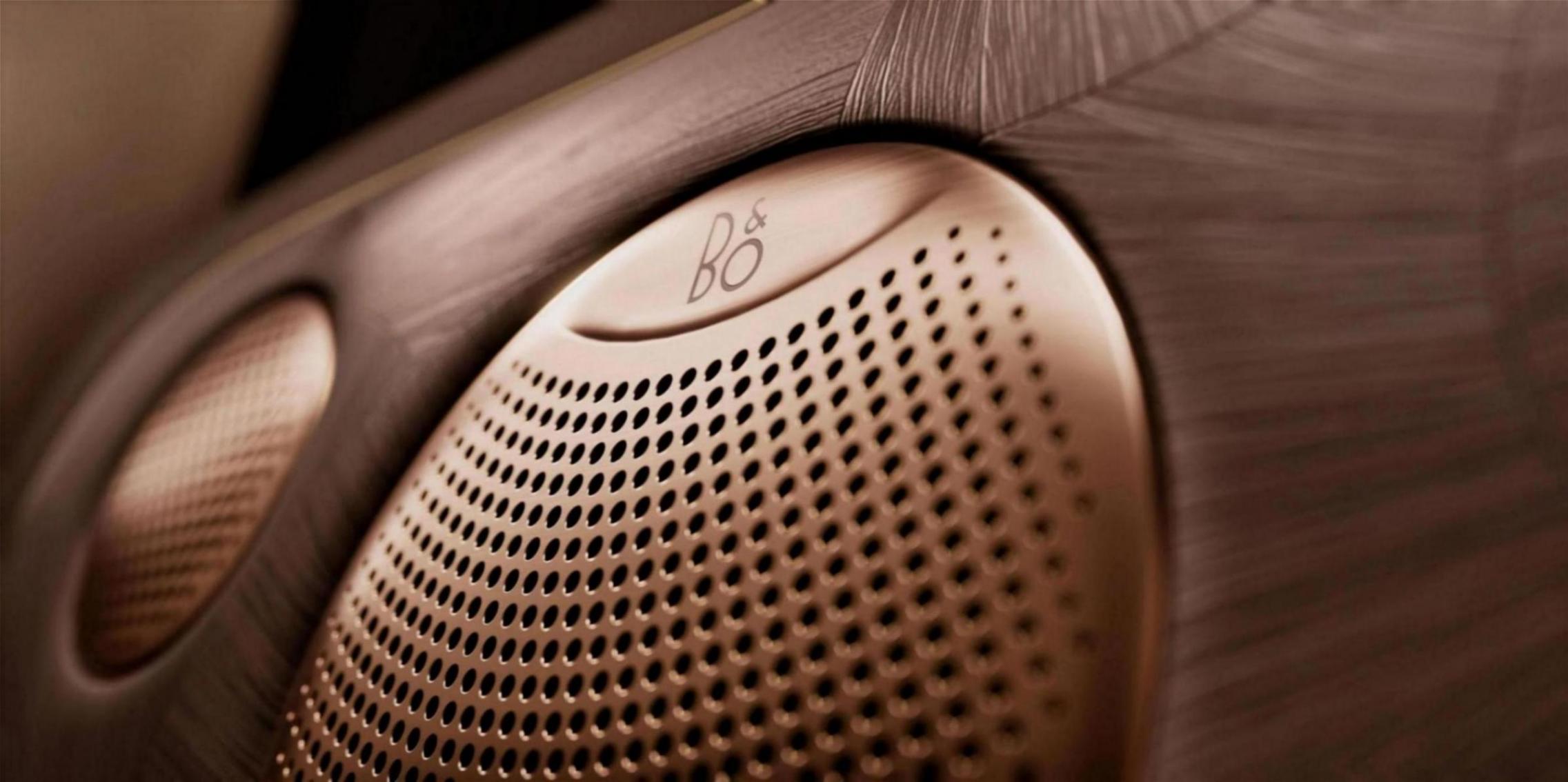 上汽旗艦放手一搏!智己LS9預(yù)售33.69萬元起