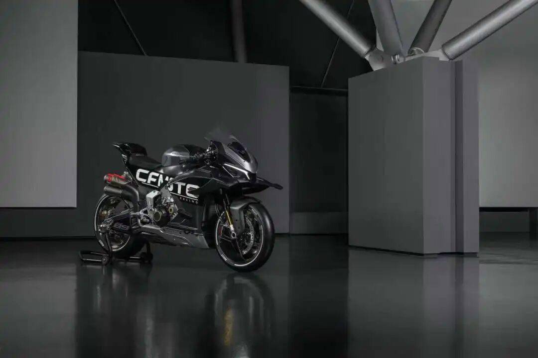 1000MT-X、SR-RR原型車,春風米蘭展“王炸”連發(fā)