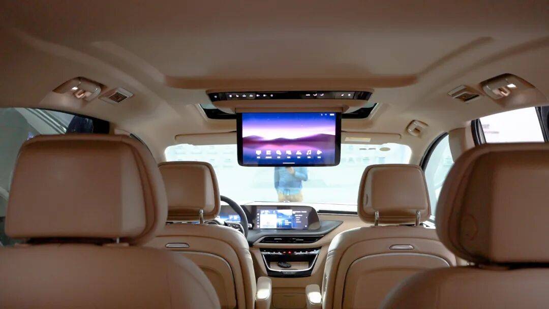 GL8家族銷量破10萬,GL8陸尚11月行情分析,現在買合適嗎?