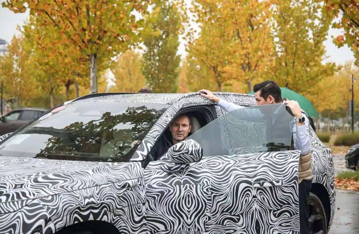 疑似ID.EVO量產版諜照!大型純電SUV,前臉革新,造型高度還原概念車