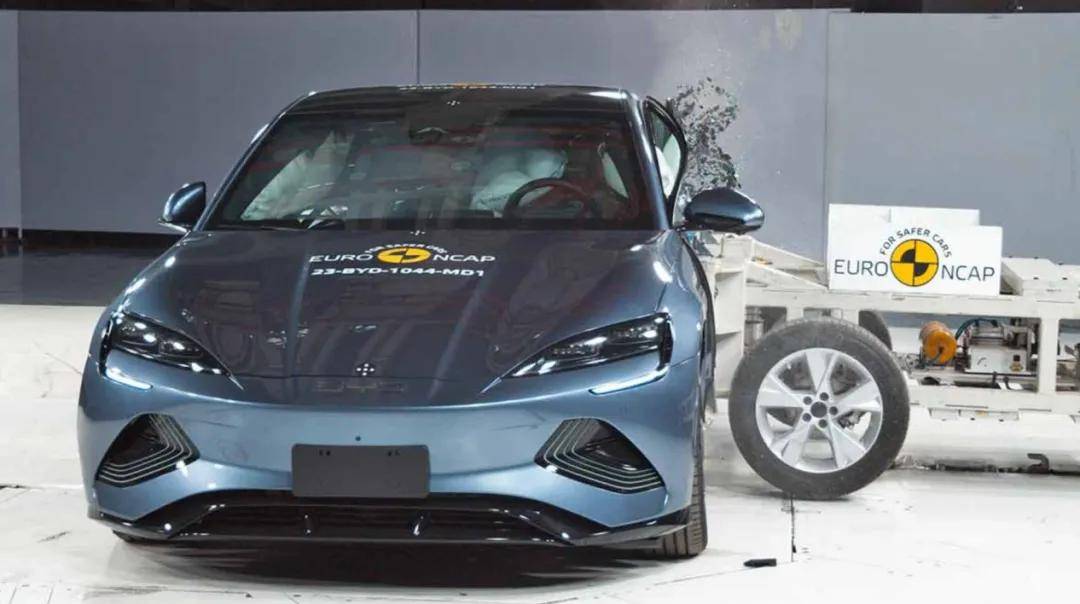 比亞迪全球化按下加速鍵 10月英國銷量是特斯拉七倍