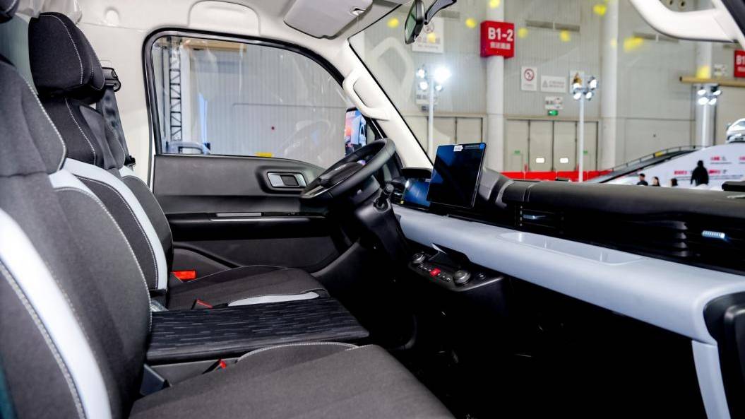 比亞迪輕型純電商用車T4上市,售價(jià)9.58萬(wàn)元起