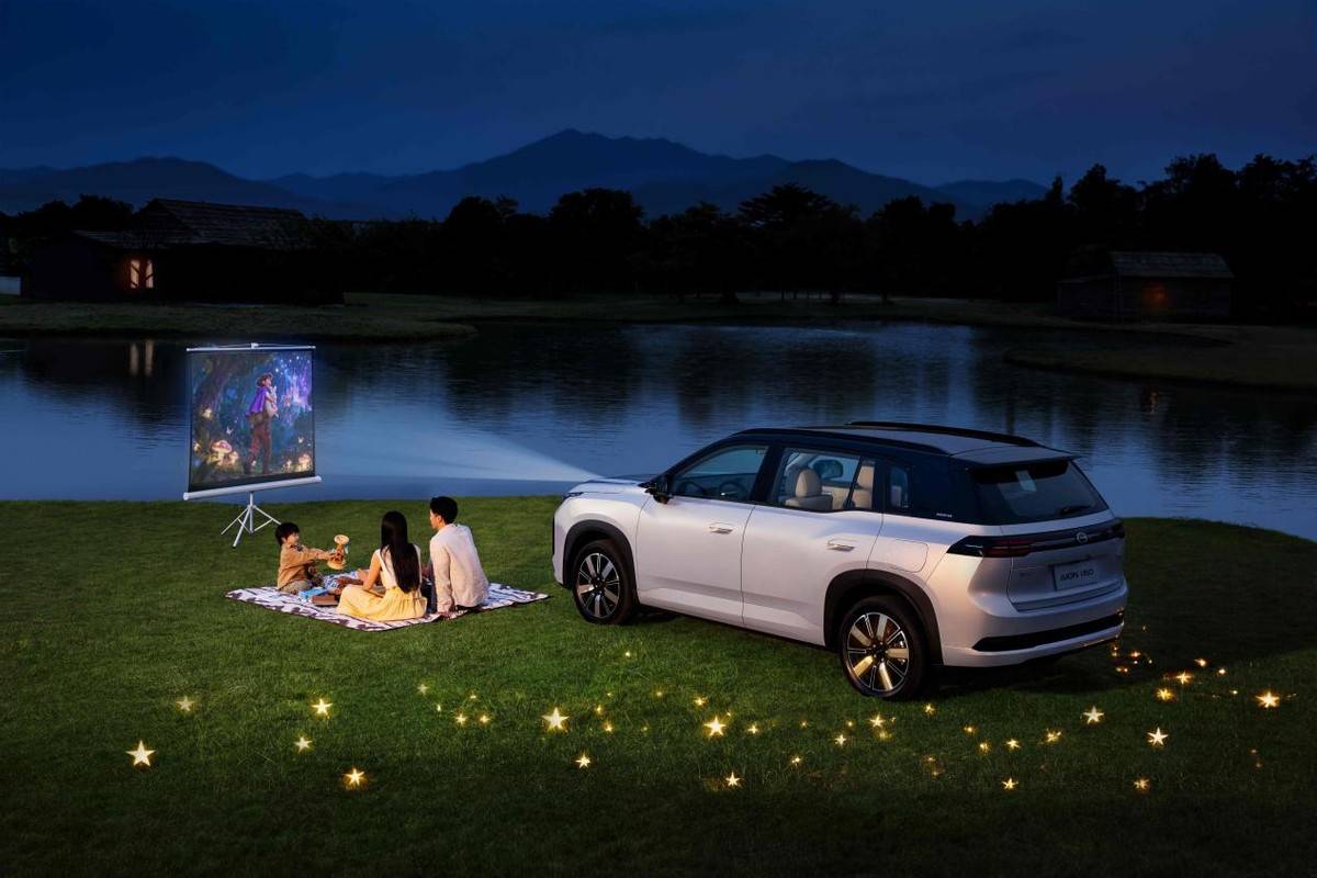 時間還要追溯至2022年,過去以日歐美品牌為主導(dǎo)的南非汽車市場,被迅速涌入的中國汽車品牌打破。以奇瑞、比亞迪、長城為代表的中國汽車軍團,在這次“搶灘”中并非使用簡單的價格戰(zhàn),而是涵蓋了產(chǎn)品布局、技術(shù)路線、渠道建設(shè)乃至本土化生產(chǎn)的全方位競爭。