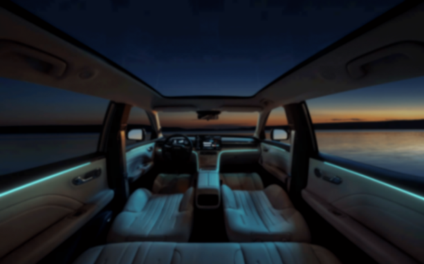 時間還要追溯至2022年,過去以日歐美品牌為主導(dǎo)的南非汽車市場,被迅速涌入的中國汽車品牌打破。以奇瑞、比亞迪、長城為代表的中國汽車軍團,在這次“搶灘”中并非使用簡單的價格戰(zhàn),而是涵蓋了產(chǎn)品布局、技術(shù)路線、渠道建設(shè)乃至本土化生產(chǎn)的全方位競爭。