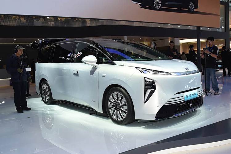 11月份五款高端綠牌MPV汽車備戰(zhàn)廣州車展!