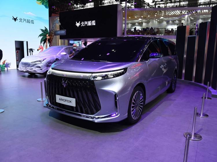 11月份五款高端綠牌MPV汽車備戰(zhàn)廣州車展!