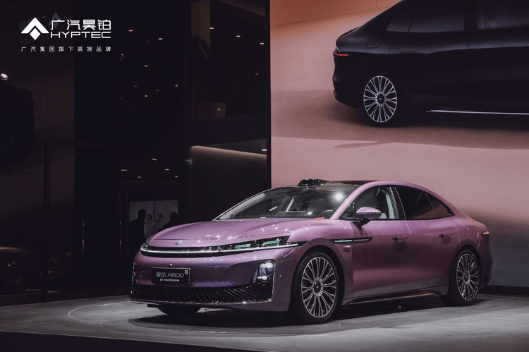 廣汽昊鉑A800內(nèi)飾首發(fā),聯(lián)手華為沖刺120km/h高速L3商用