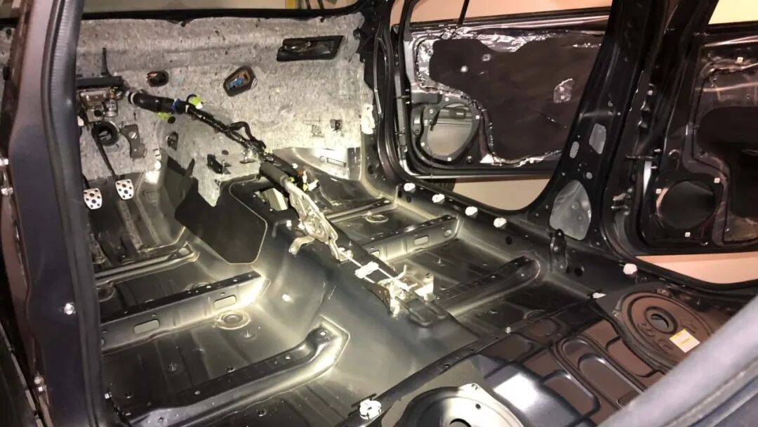 斯巴魯官方不開發的WRX Crosstrek,熱情粉絲手搓一臺