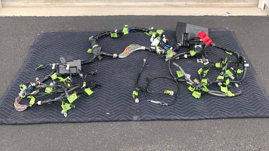 斯巴魯官方不開發的WRX Crosstrek,熱情粉絲手搓一臺