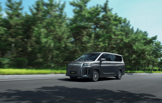 銳勝M(fèi)8攜四大越級(jí)實(shí)力登場(chǎng),定義國(guó)民MPV新標(biāo)桿