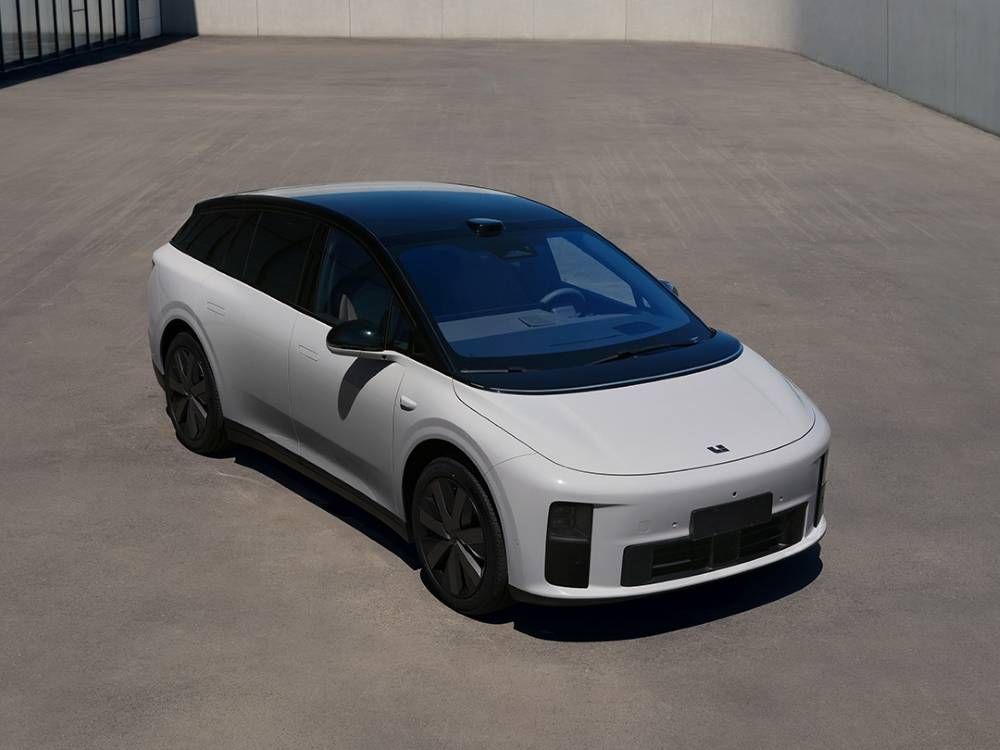 李想回應一切！沖擊50萬年銷，預告純電旗艦，還談了高管出走和漲價